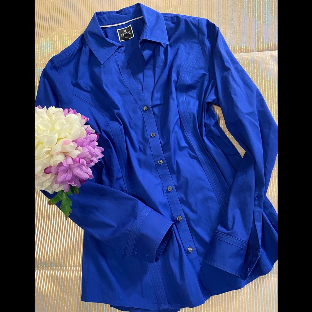 Express The Essential Shirt